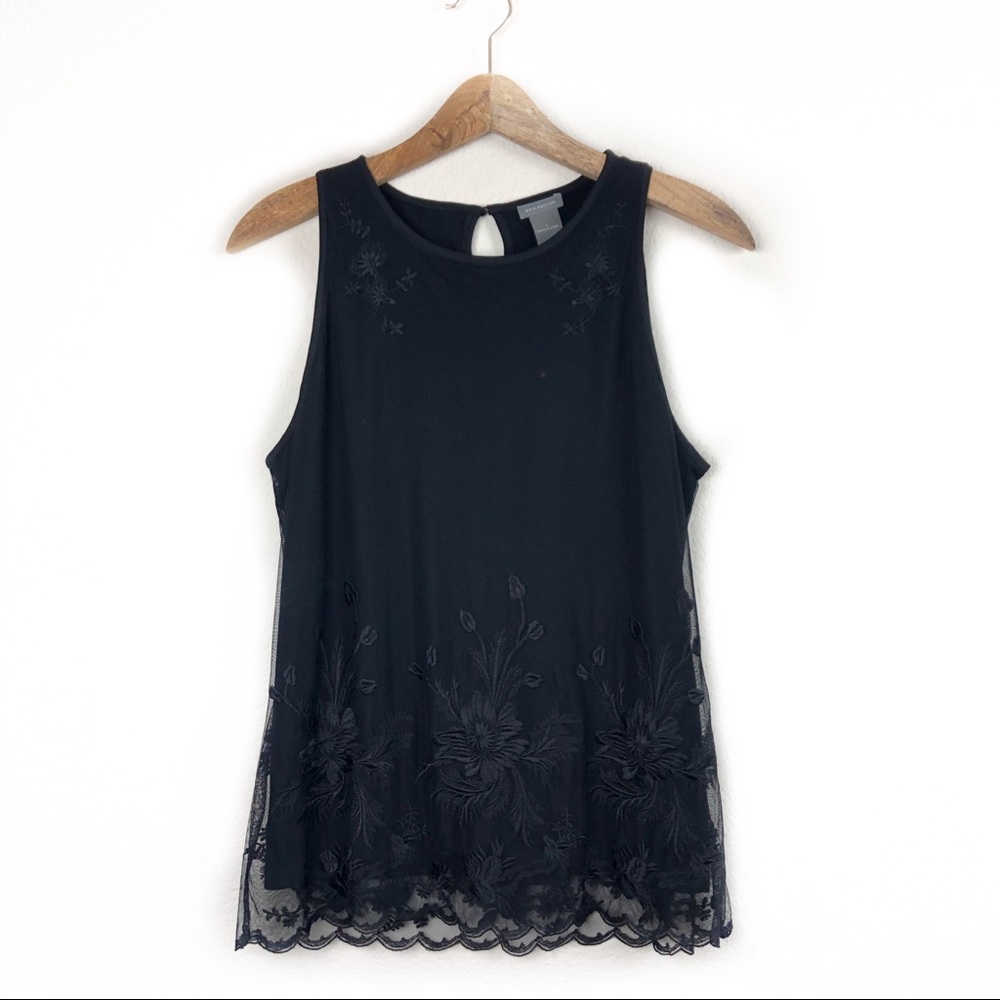 Ann Taylor Sleeveless Black Top Large